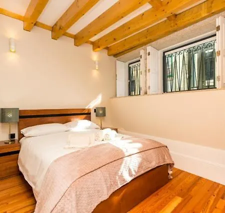 Tmh Oliveirinhas Appartement
